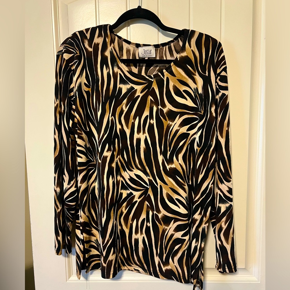 Blouse from jostar